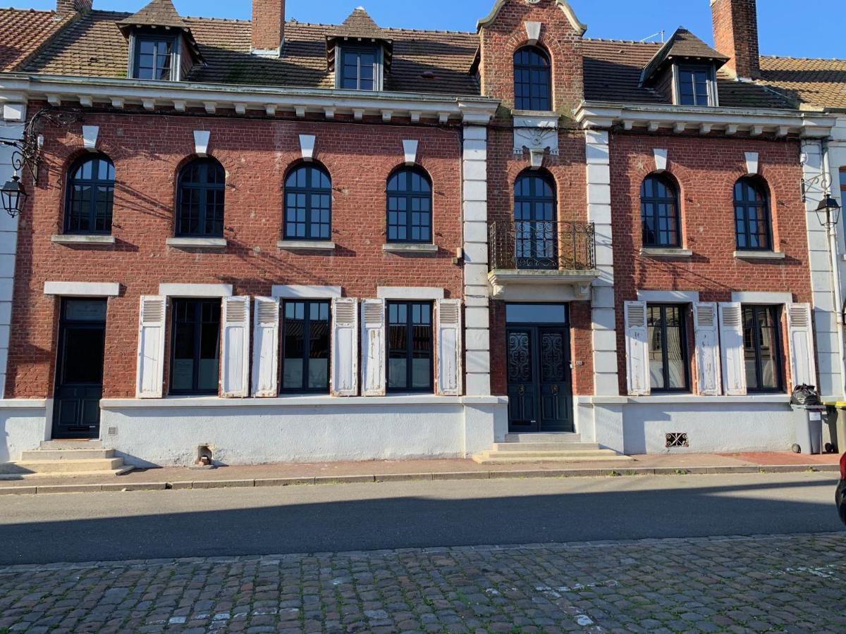 6 place de la détente Saint-Venant Exterior foto